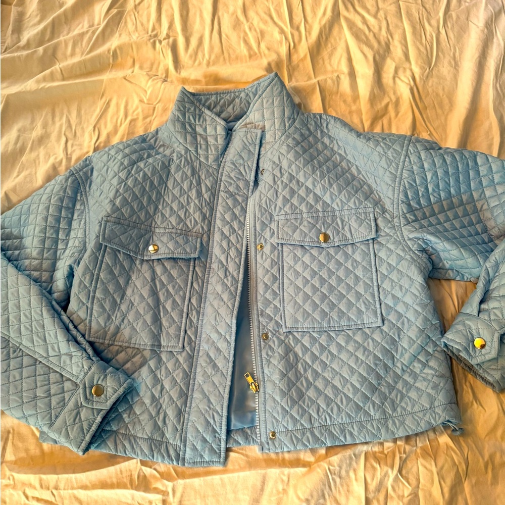 Crop jacket in dusty blue